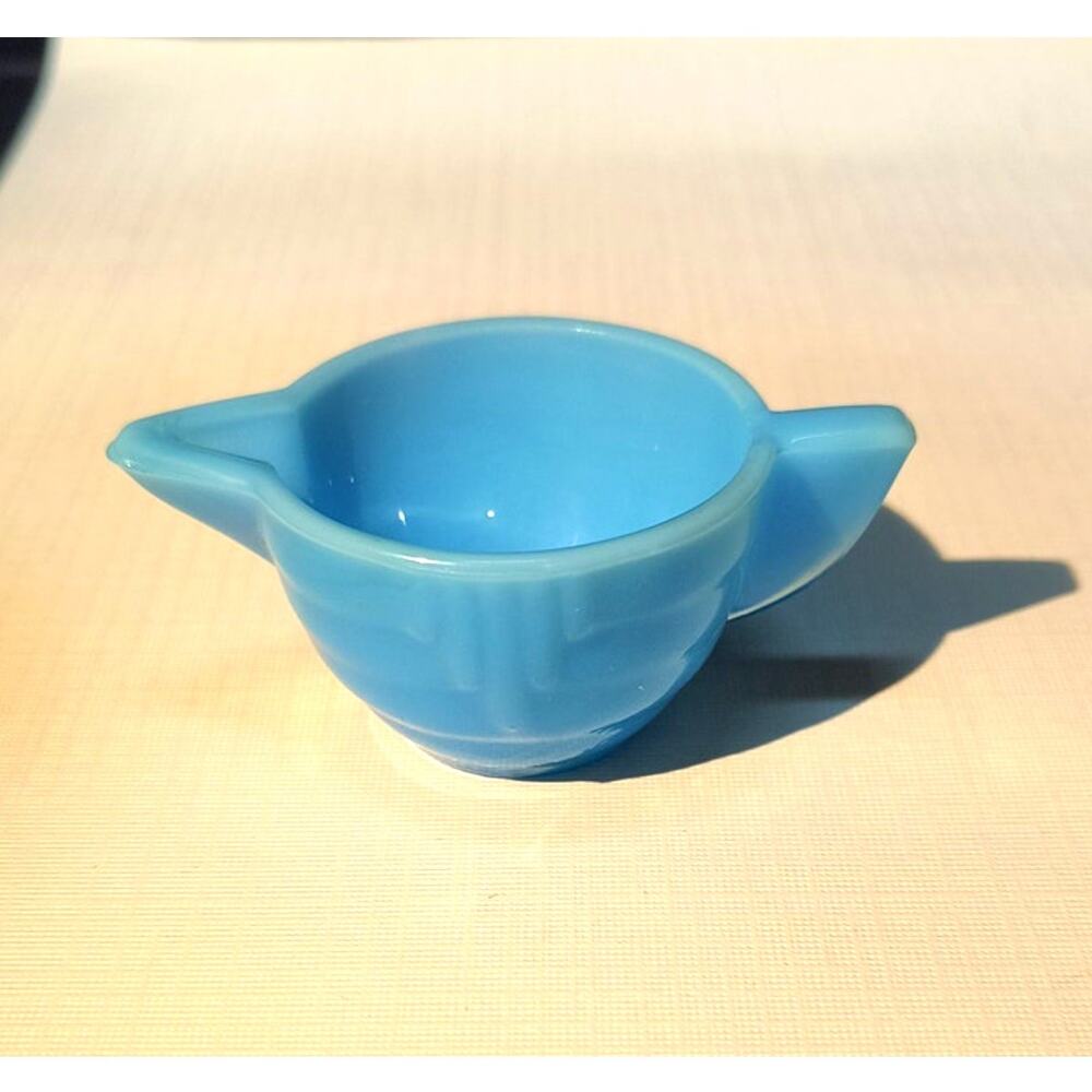 1054.  Vintage Akro Agate Childs Set Tea Creamer